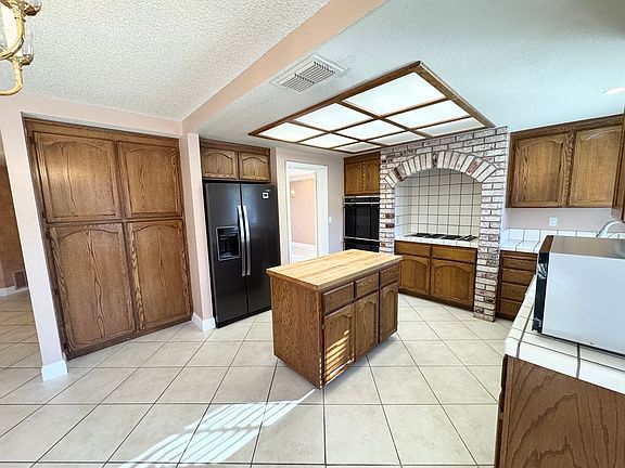 5th image of 6450 Paseo Santa Maria