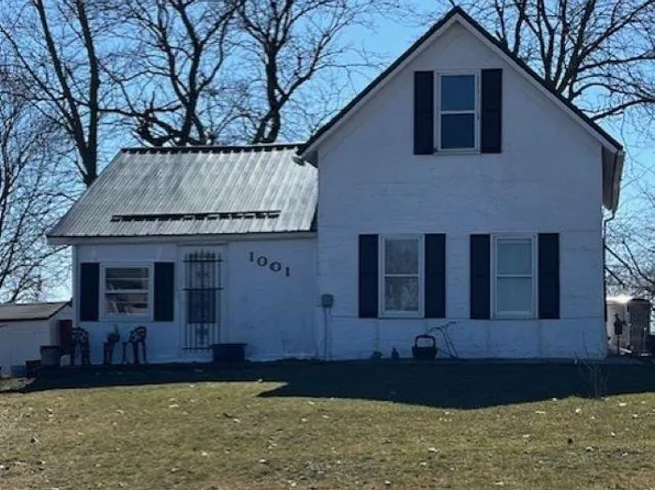 1001 Valley Dr, Centerville, IA 52544