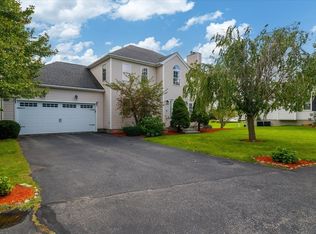 32 Sandpiper Dr, Shrewsbury, MA 01545
