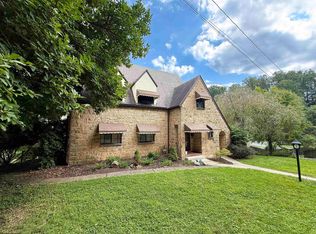 1038 Sunset Dr, Fairmont, WV 26554