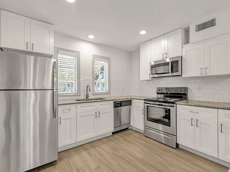 The Dawson at Stratford Apartments — Photo 120