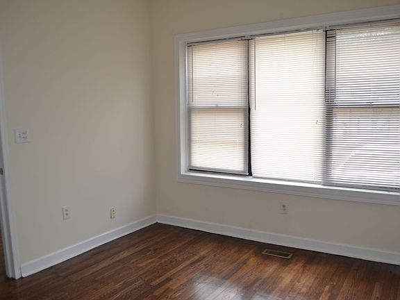 4th image of 3257 W Montrose Ave #1