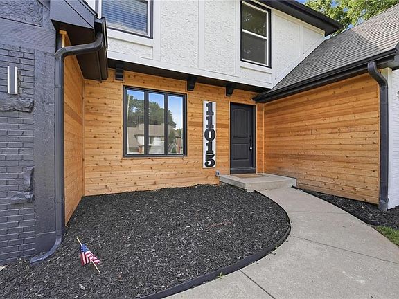 3rd image of 11015 W 120th Ter