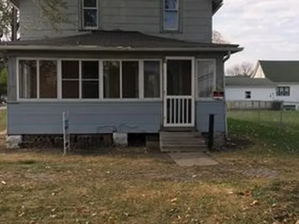 707 S 2nd Ave, Hoopeston, IL 60942
