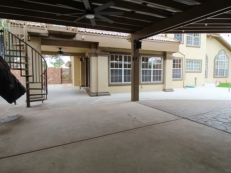 1984 Paseo Granada Ln — Photo 38