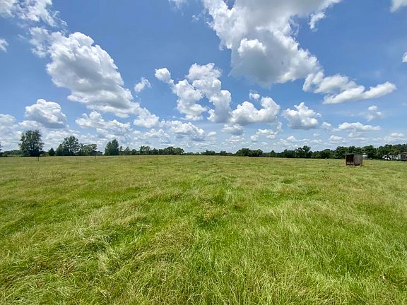2nd image of Vacant Ne Us #221
