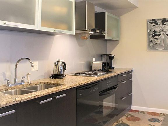 5th image of 701 S Madison Ave APT 101