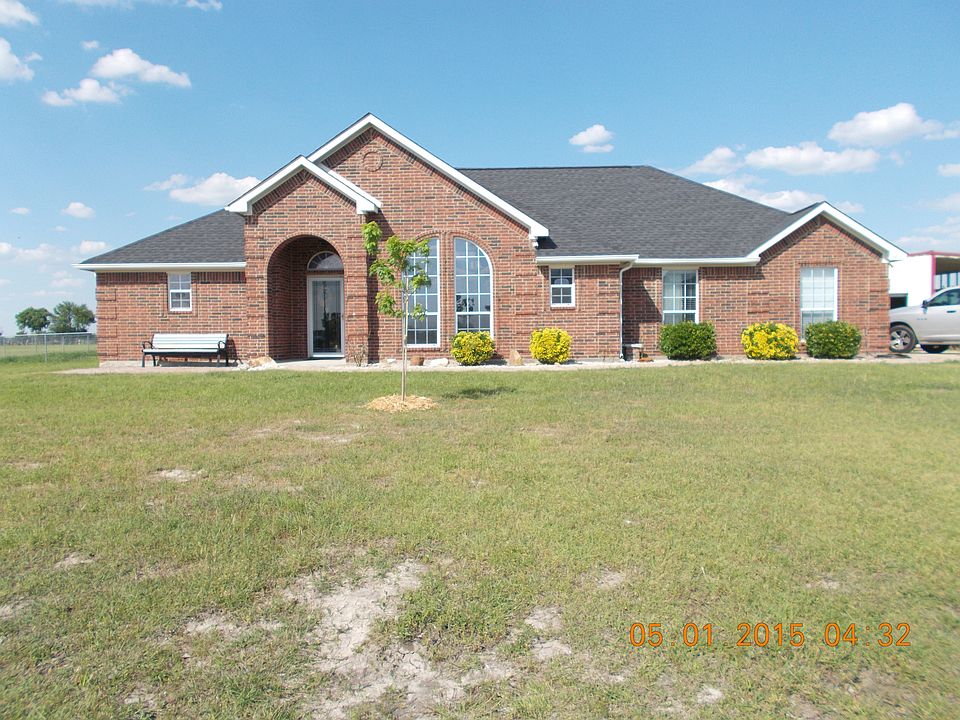 1st image of 303 Country Manor Ln