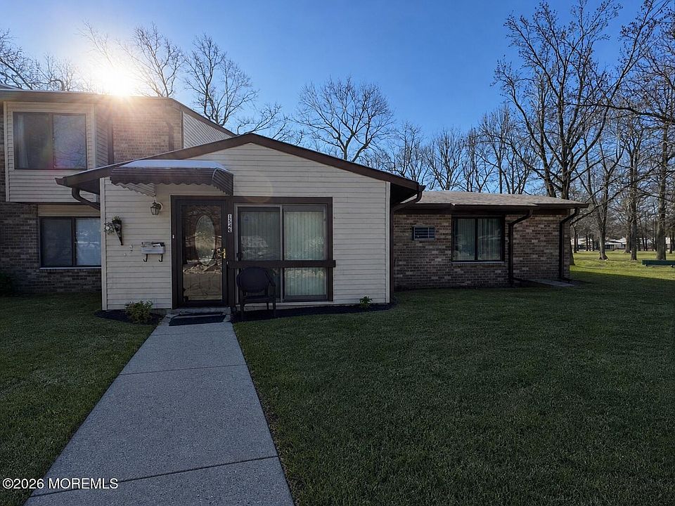 1st image of 134 Amberly Dr Unit E