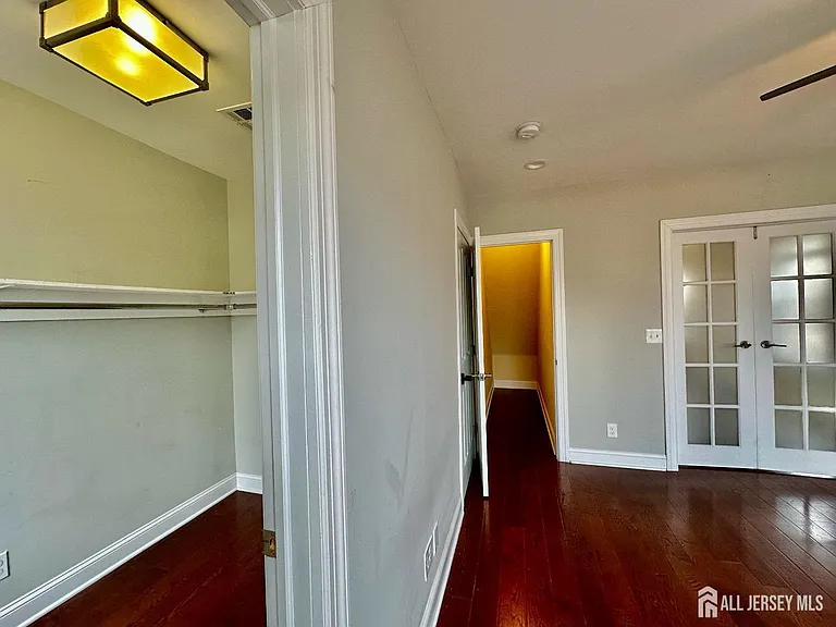 66 Atlantic St — Photo 12