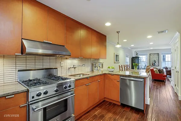 Sold by Corcoran | media 14