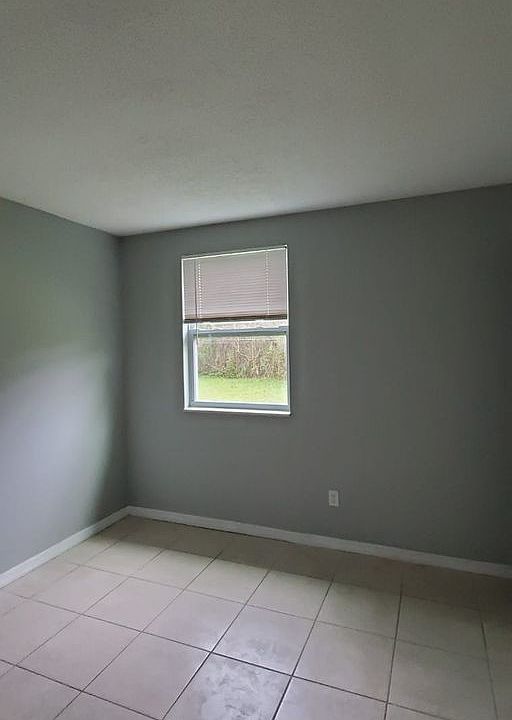 1st image of 2811 Anthony Dr APT B