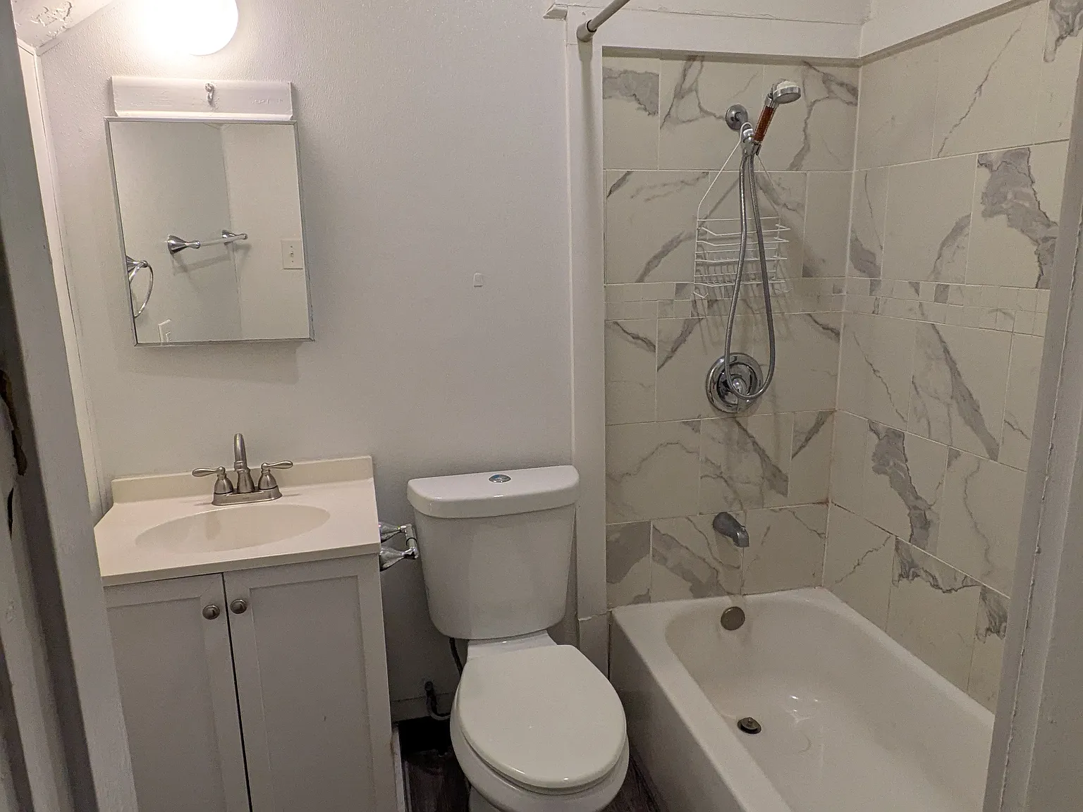 Studio, 600 sqft, $975 — Photo 4
