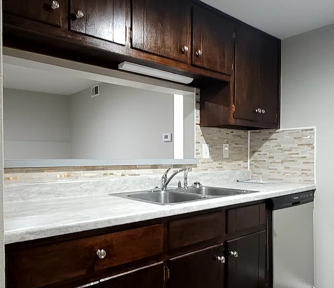 Flowerdale Apartments — Photo 8