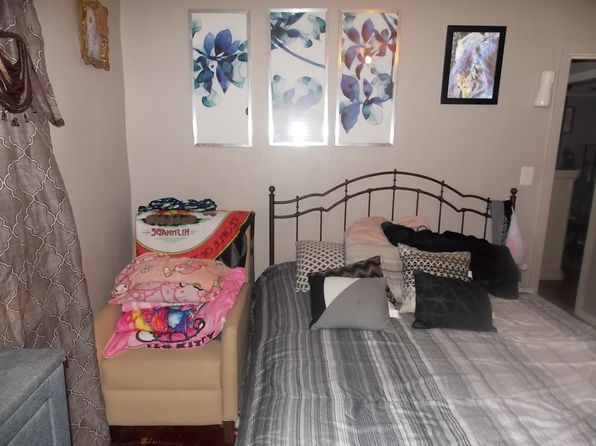 wichita-kansas-443846070 picture