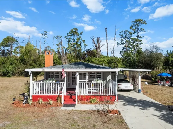 2230 Costello Ln, North Fort Myers, FL 33917