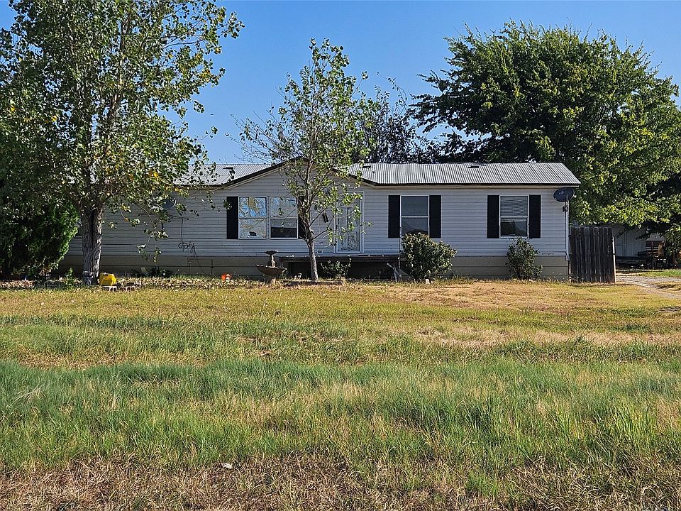 1st image of 8913 Holly Rd