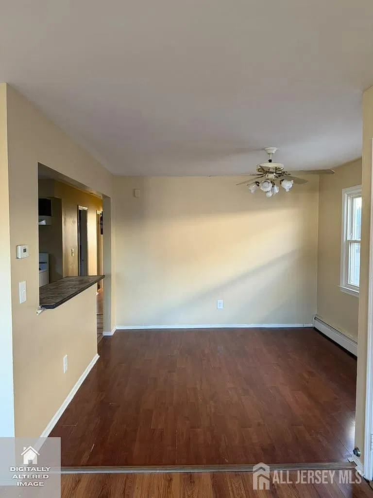 2 bed, 1.0 bath, $2,200 — Photo 2