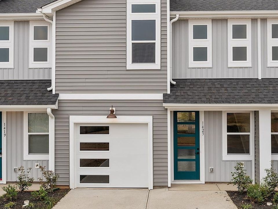 1st image of 1423 Darrowby Way