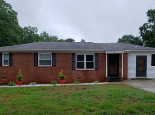 22 Lermann Dr, Greenville, SC 29605