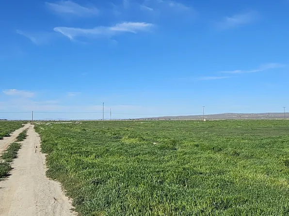 E Avenue J2/128th St E, Lancaster, CA 93535