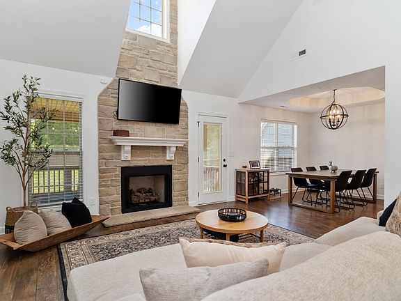 3rd image of 1765 Ellie Piper Cir