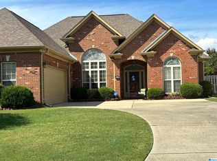 635 Waterford Ln, Calera, AL 35040