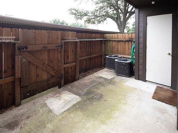 2nd image of 2601 S Braeswood Blvd APT 606