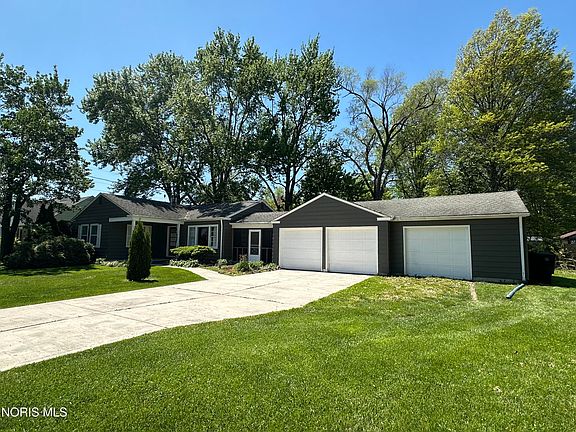 3rd image of 937 Fairview Ave