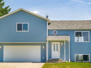 4915 Country View Dr, Billings, MT 59105