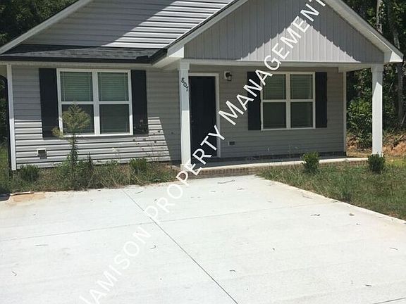 2nd image of 807 New Castle Ct