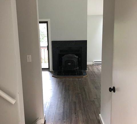 5th image of 24 Trailside Ln