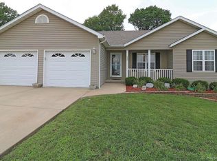 433 Ridgeview Dr, Desloge, MO 63601