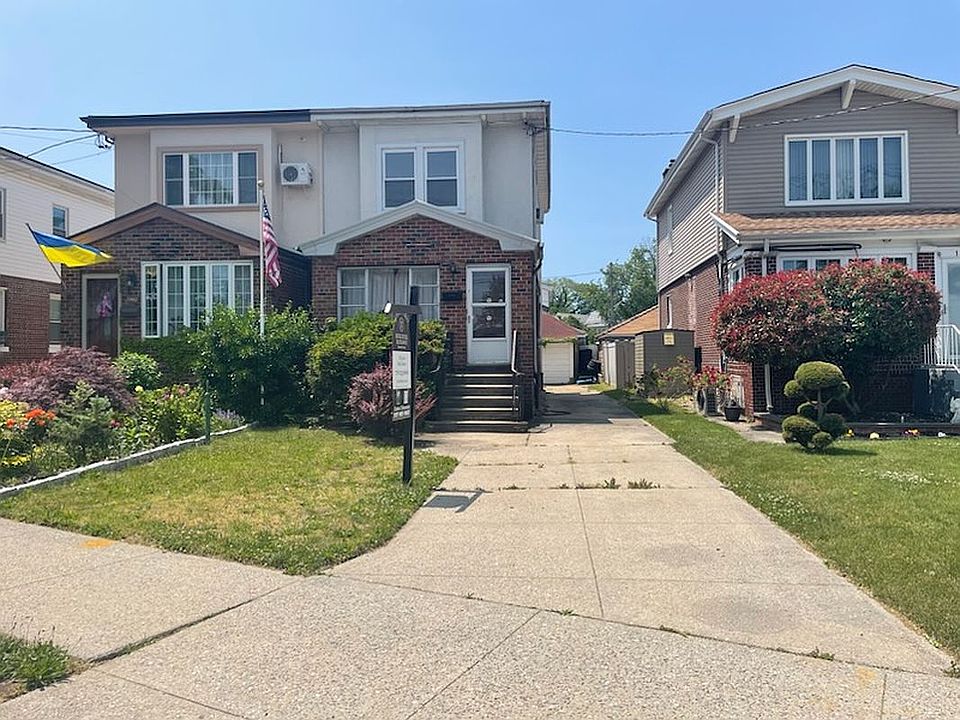 1st image of 1440 E 63rd St