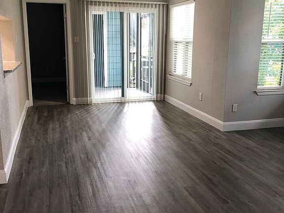 4th image of 3716 Idlebrook Cir APT 110