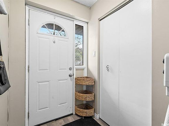 3rd image of 103 Powe St #8