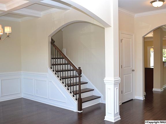 3rd image of 4902 Cove Valley Dr
