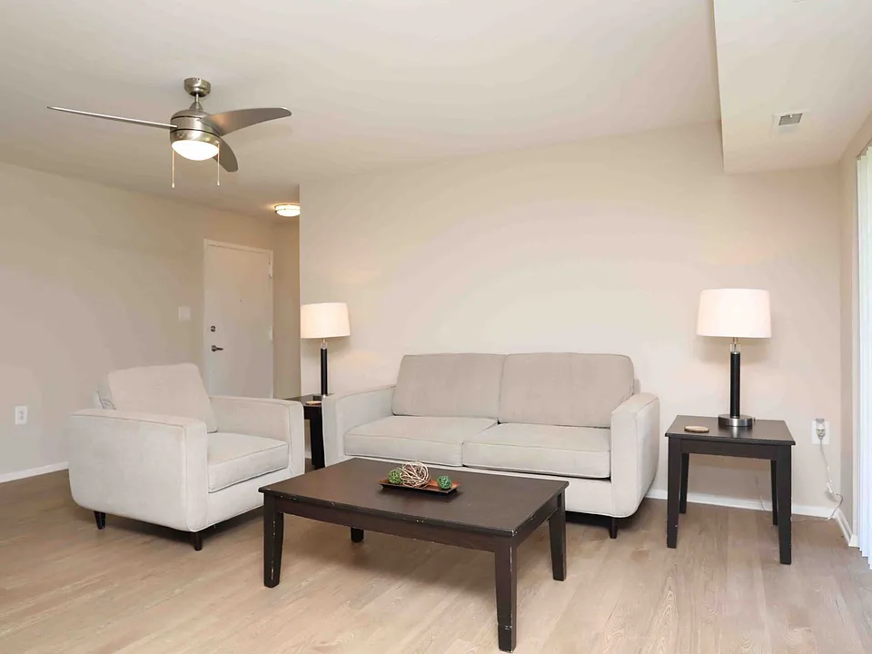 Lafayette Apartments