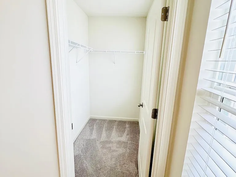 13405 Dewpoint Ln — Photo 31