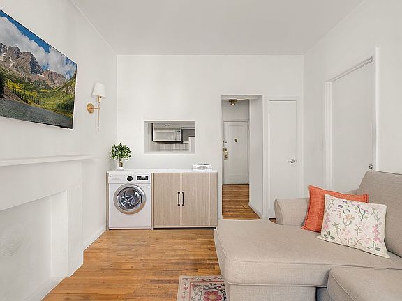 2nd image of 531 E 83rd St APT 3A