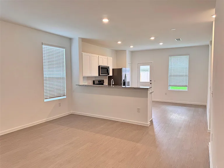 26422 Cedar Sedge Dr — Photo 6