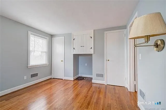 104 Clinton St — Photo 16