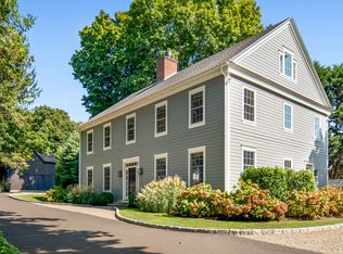 102 Mansfield Ave, Darien, CT 06820