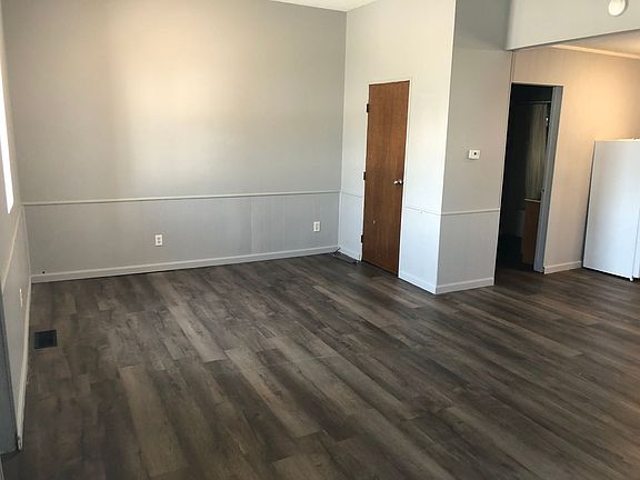 3rd image of 22-28 W Main St