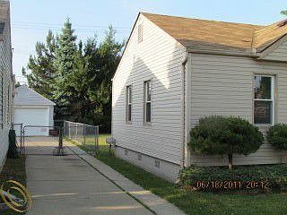 2nd image of 23133 Doremus St