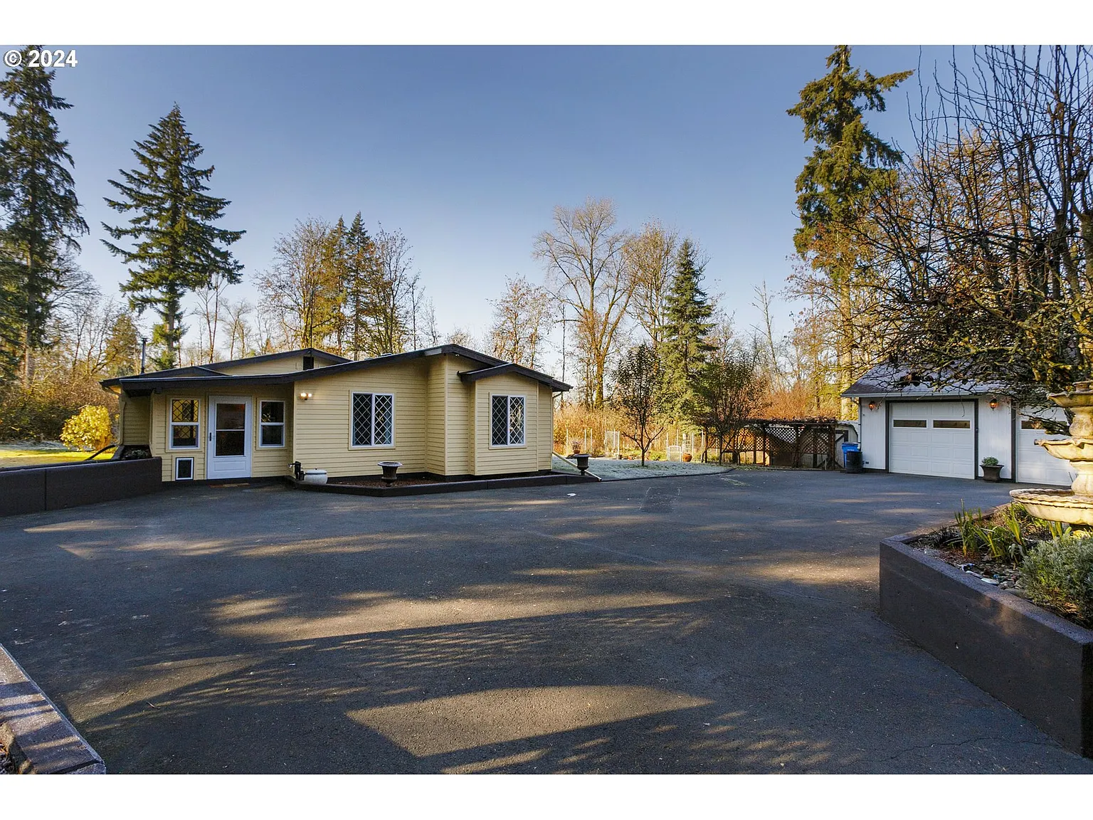 29304 NE 66th Ave photo 1