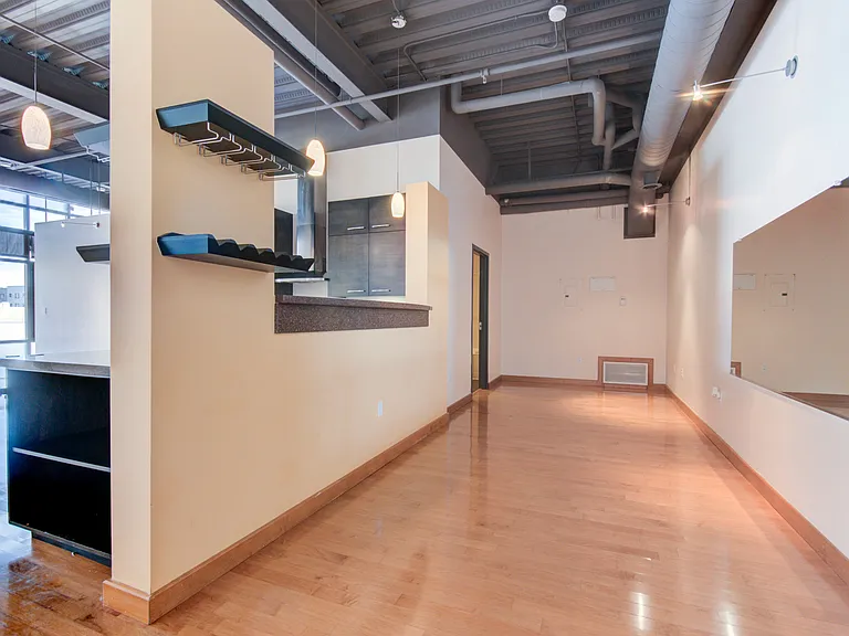 100 Gold Ave SW #406 — Photo 3