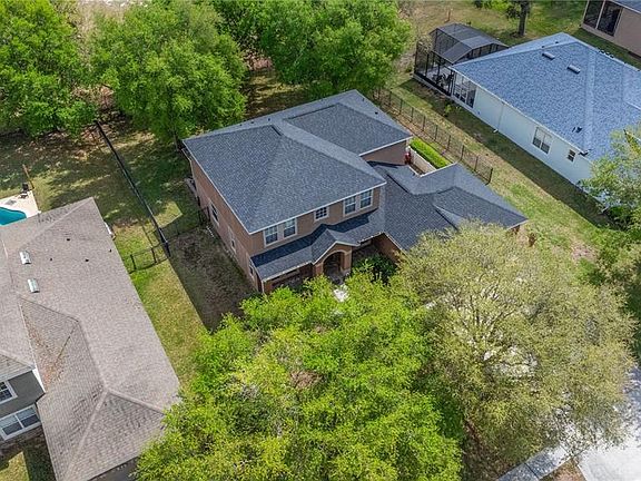 3rd image of 1037 Truffles Ct