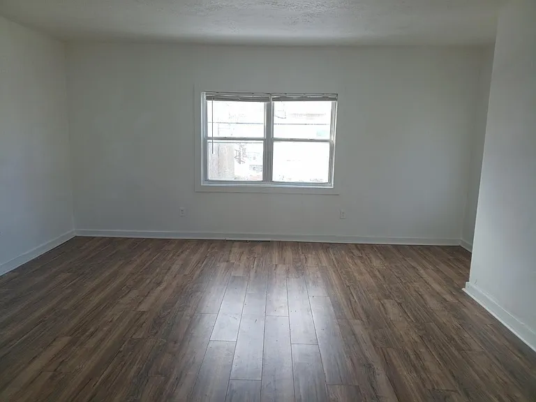 916 Gibson St #1 — Photo 7