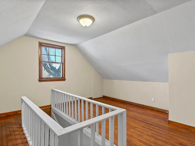2636 S 7th St — Photo 15
